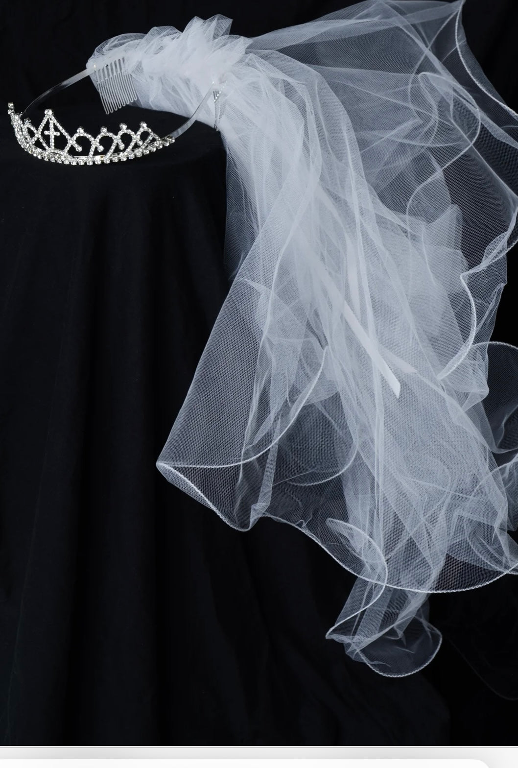 Cross Tiara w/Veil, White