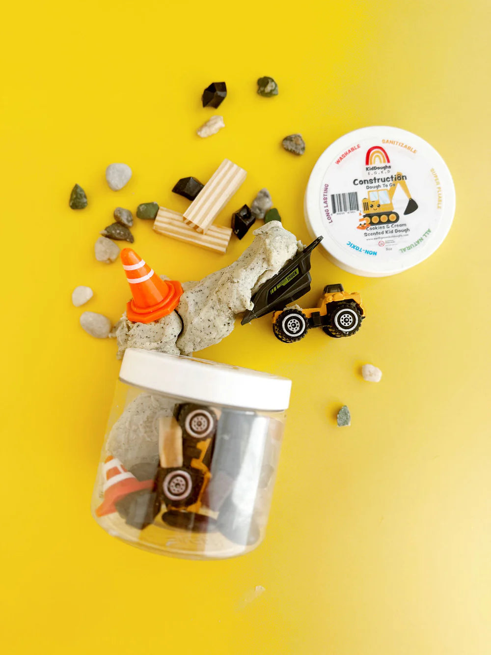 KidDough-To-Go, Construction (Cookies & Cream)