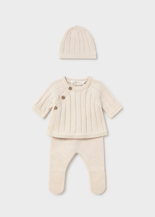 Knit Sweater and Hat Set, Pottery, 2511