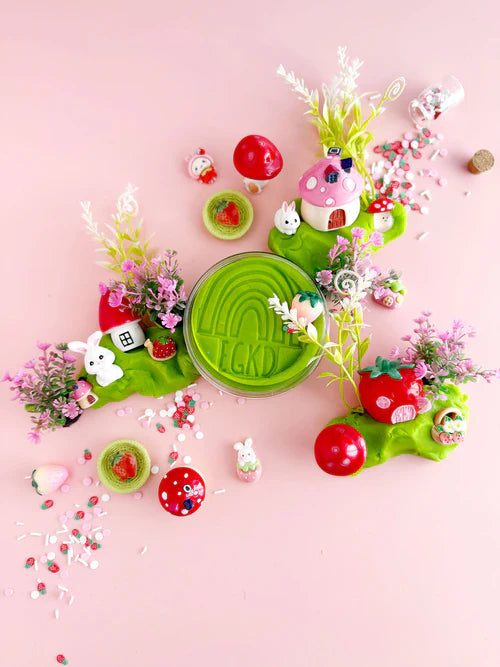KidDough Play Kit, Berry Bunny Village