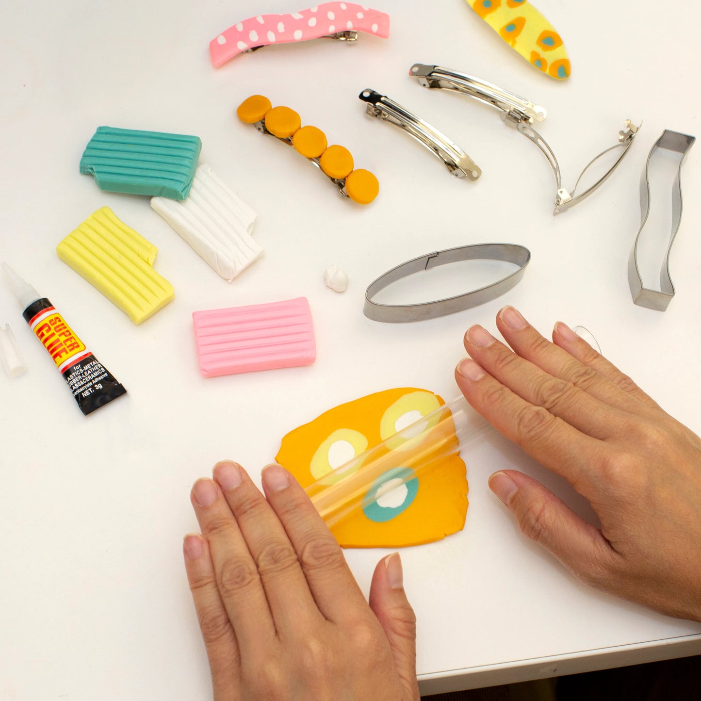 Crafters Make You Own Hair Clips