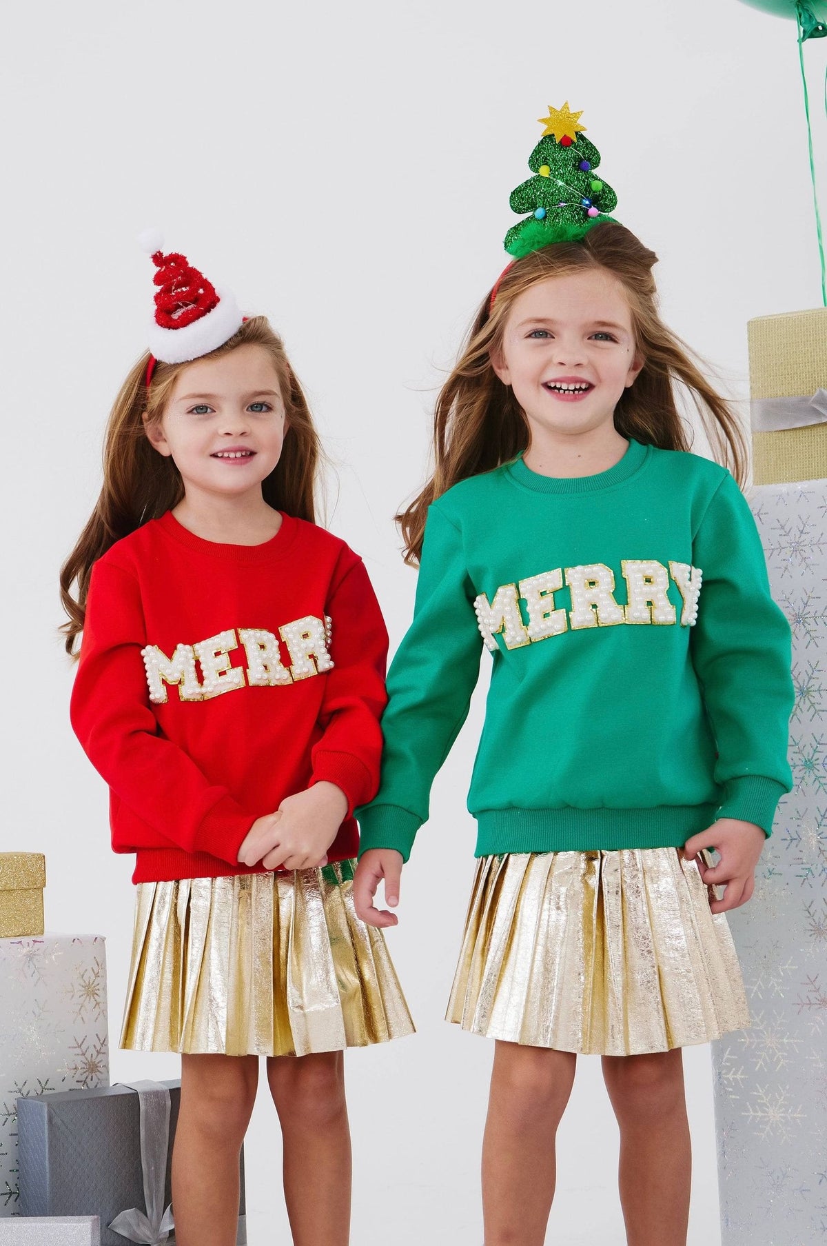 Merry Pearl Sweatshirt, Red