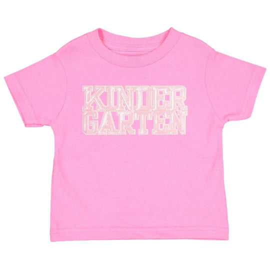 Kindergarten Sequin Patch S/S T-Shirt, Raspberry