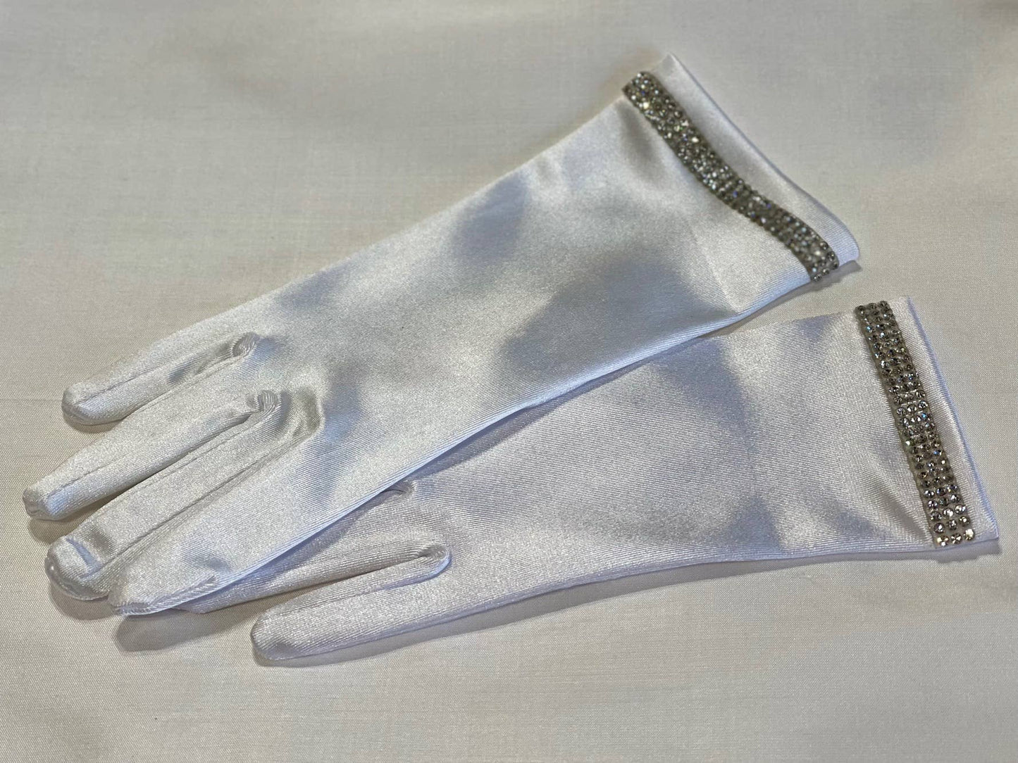 Satin Gloves w/Crystal Cuff, White