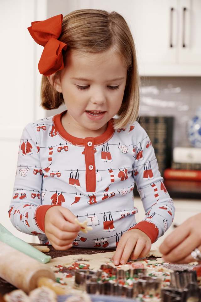Sutton's Sweet Dreams Set Santa's Laundry