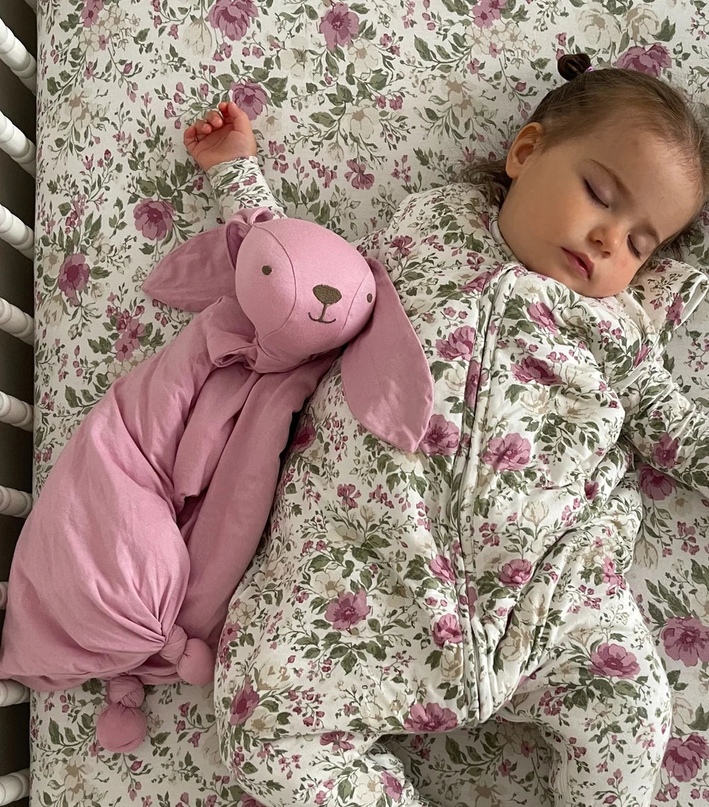 Lovey Bunny, Rosie